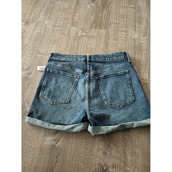 Old Navy OG Straight High Rise Denim Shorts Med Wash Blue Cuffed Womens 10 NWT - Picture 4 of 4